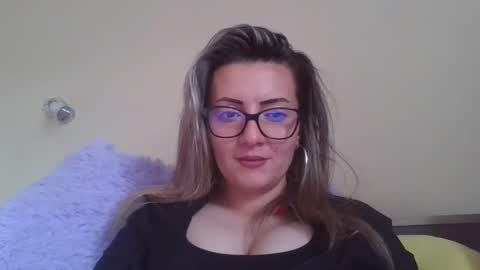 Ivanna online show from October 28, 2025, 11:47 am