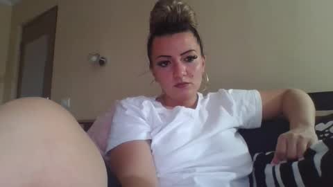 Ivanna online show from November 6, 2025, 10:27 am