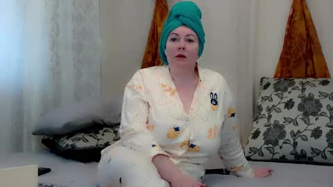 IrennaSplash online show from January 15, 2025, 2:38 am