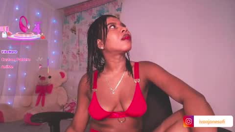  Ivon  Miss Jones  online show from October 22, 2025, 2:56 am