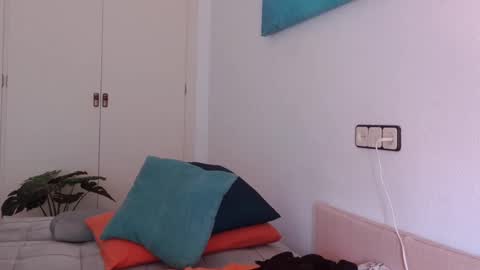 Snapshot of ivonne_hilton chatting on January 9, 2025, 8:45 am Ivonne online show from January 9, 2025, 8:45 am