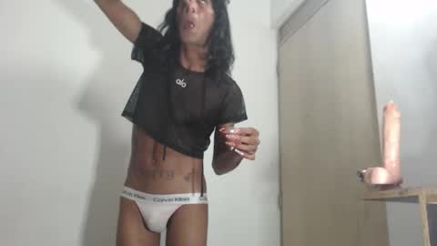 ivonneth online show from February 1, 2026, 5:39 am