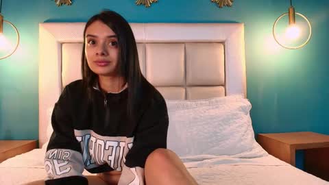 Snapshot of ivonny_x chatting on May 25, 2026, 6:08 am Ivon online show from May 25, 2026, 6:08 am