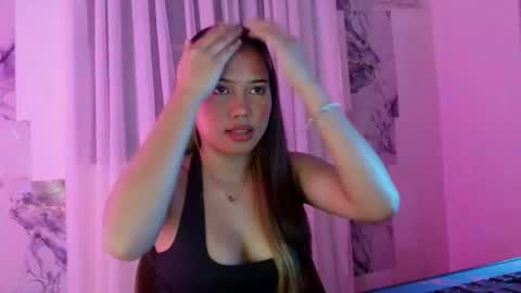 Snapshot of ivory_babe chatting on June 23, 2026, 5:00 pm ivory_babe online show from June 23, 2026, 5:00 pm