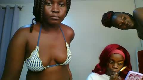 ivory_mae online show from July 9, 2026, 6:12 pm