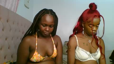 ivory_mae online show from July 19, 2026, 4:27 am