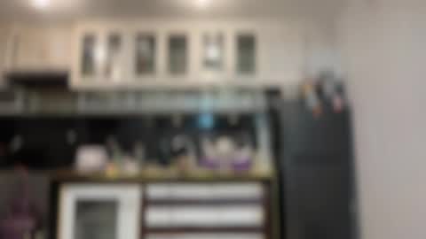 kirstenelsie online show from September 25, 2025, 2:04 am