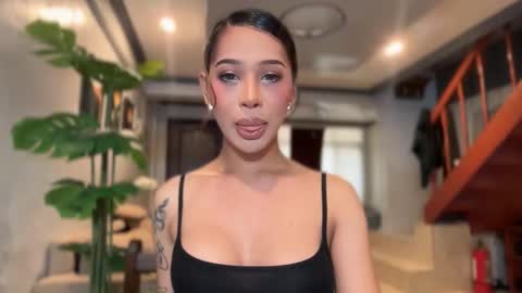 kirstenelsie online show from February 9, 2026, 12:58 am