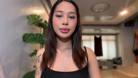 kirstenelsie online show from February 12, 2026, 1:33 am