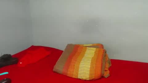 Snapshot of ivorytits48 chatting on February 16, 2025, 2:54 pm IVORYTITS48 online show from February 16, 2025, 2:54 pm