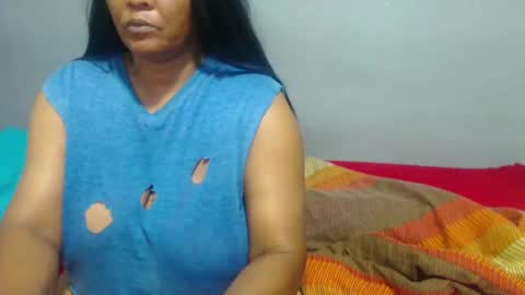 Snapshot of ivorytits48 chatting on February 25, 2025, 5:30 am IVORYTITS48 online show from February 25, 2025, 5:30 am