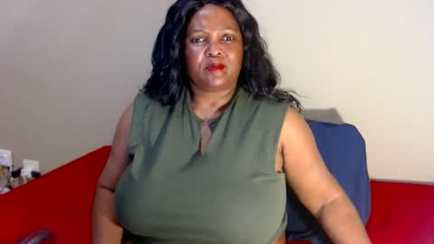 Snapshot of ivorytits48 chatting on June 13, 2026, 6:06 pm IVORYTITS48 online show from June 13, 2026, 6:06 pm