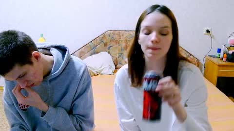 Ivy and Lester online show from February 27, 2025, 3:15 pm