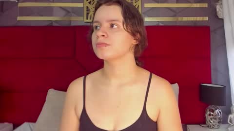 Ivy and Molly online show from September 14, 2025, 8:30 pm