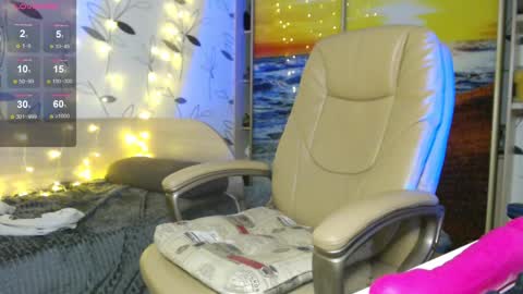 Ivy online show from February 28, 2025, 12:21 am