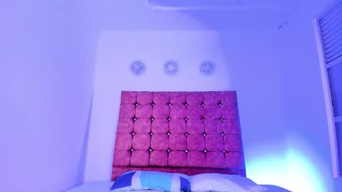 Ivy Rae online show from December 19, 2025, 3:41 pm