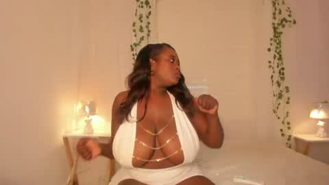 Snapshot of ivybennett chatting on July 20, 2026, 7:38 pm IVANA online show from July 20, 2026, 7:38 pm