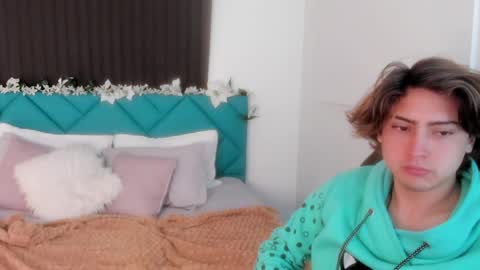 ivyblaze_dantekush online show from April 19, 2026, 11:42 am