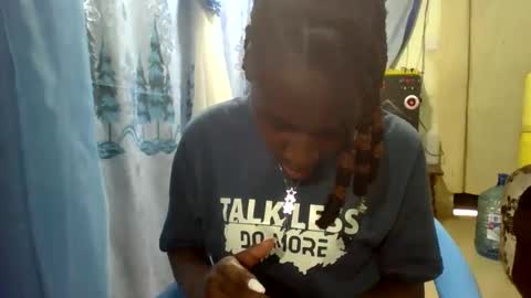 ivyk_ online show from March 19, 2026, 11:03 am