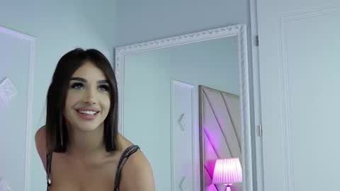 Snapshot of ivynox chatting on April 24, 2026, 11:18 pm Ivy online show from April 24, 2026, 11:18 pm