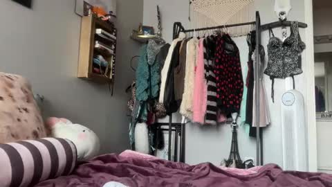 Snapshot of ivyquinette chatting on February 12, 2026, 8:15 pm Ivy online show from February 12, 2026, 8:15 pm