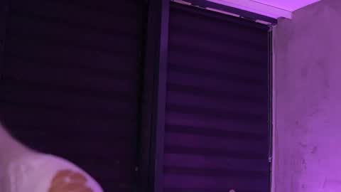 Snapshot of ivyrowa chatting on September 19, 2025, 5:35 pm IvyRowa online show from September 19, 2025, 5:35 pm