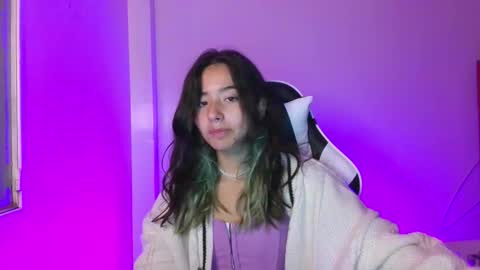 Snapshot of ivystone_ chatting on February 3, 2026, 6:40 am Ivy online show from February 3, 2026, 6:40 am