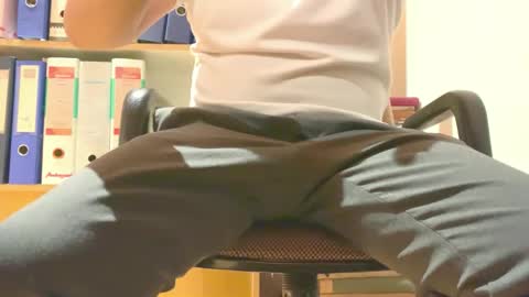 Snapshot of iwantsex_asian chatting on October 13, 2025, 2:06 pm Suya online show from October 13, 2025, 2:06 pm