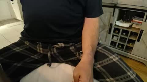 Snapshot of iwanttolicku40 chatting on October 25, 2025, 5:51 pm iwanttolicku40 online show from October 25, 2025, 5:51 pm