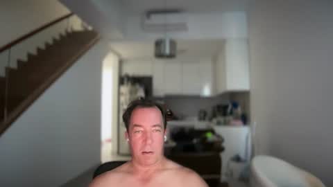 chat with me to find out online show from June 26, 2026, 4:28 am