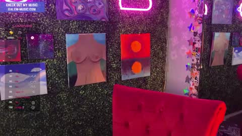 Snapshot of iwillbeyourmuse chatting on January 10, 2025, 12:49 am Muse hethey online show from January 10, 2025, 12:49 am