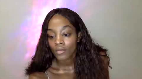 Snapshot of iysisfv chatting on October 14, 2025, 1:28 am iysisfv online show from October 14, 2025, 1:28 am