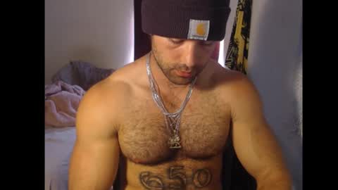 Snapshot of izak144 chatting on March 19, 2026, 6:01 pm izak144 online show from March 19, 2026, 6:01 pm