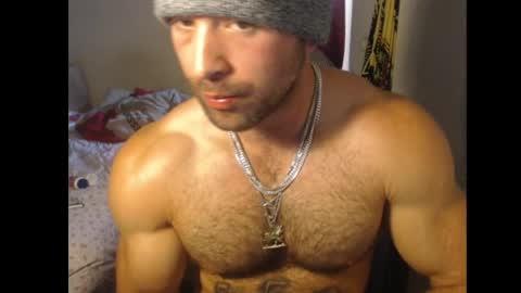 Snapshot of izak144 chatting on March 31, 2026, 8:42 pm izak144 online show from March 31, 2026, 8:42 pm