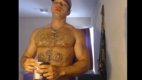 Snapshot of izak144 chatting on April 19, 2026, 6:21 pm izak144 online show from April 19, 2026, 6:21 pm
