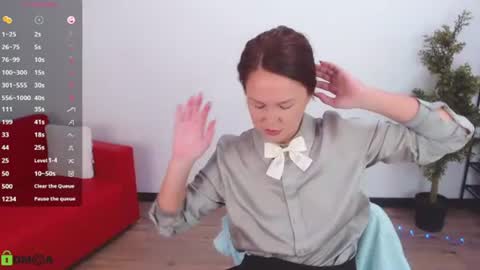 Snapshot of izzy_cam chatting on June 17, 2026, 5:21 am Queen of nylon Victoria online show from June 17, 2026, 5:21 am