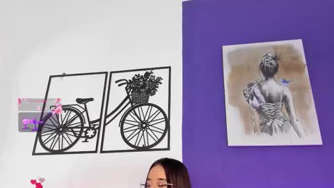 Snapshot of izzybellx chatting on November 12, 2025, 2:45 am izzybellx online show from November 12, 2025, 2:45 am