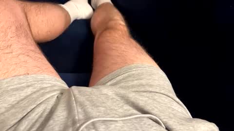 Snapshot of j0n275 chatting on January 7, 2026, 12:24 am j0n275 online show from January 7, 2026, 12:24 am