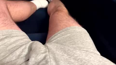 Snapshot of j0n275 chatting on March 23, 2026, 11:42 pm j0n275 online show from March 23, 2026, 11:42 pm