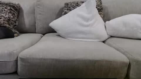 James online show from December 21, 2025, 1:40 pm