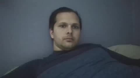 Snapshot of j4mes2000022 chatting on November 18, 2025, 6:01 pm j4mes2000022 online show from November 18, 2025, 6:01 pm