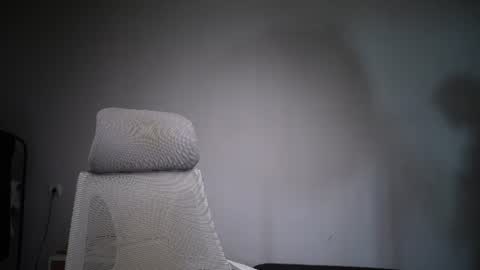 Snapshot of j_akira13 chatting on July 9, 2026, 6:50 am Danny online show from July 9, 2026, 6:50 am