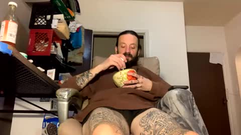 j boogie online show from December 12, 2024, 1:21 am