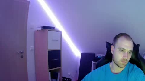 Snapshot of j_german783377 chatting on January 21, 2025, 8:54 pm here4y online show from January 21, 2025, 8:54 pm