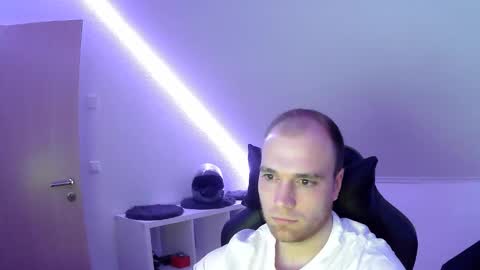 Snapshot of j_german783377 chatting on February 17, 2026, 7:20 pm here4y online show from February 17, 2026, 7:20 pm