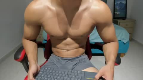 jace_parker online show from May 6, 2026, 5:03 am