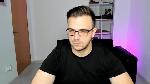 Snapshot of jace_thorne chatting on October 1, 2025, 5:52 pm Jace online show from October 1, 2025, 5:52 pm