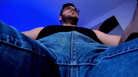 Jace online show from November 28, 2025, 4:26 am