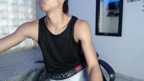 jack160724 online show from November 26, 2025, 8:43 pm