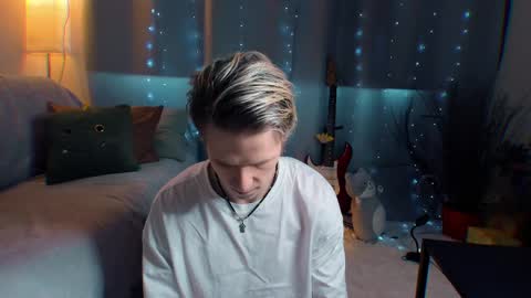 brestonsweet online show from April 10, 2026, 4:17 am